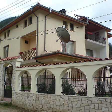 Guest House Benita Devin Luaran gambar