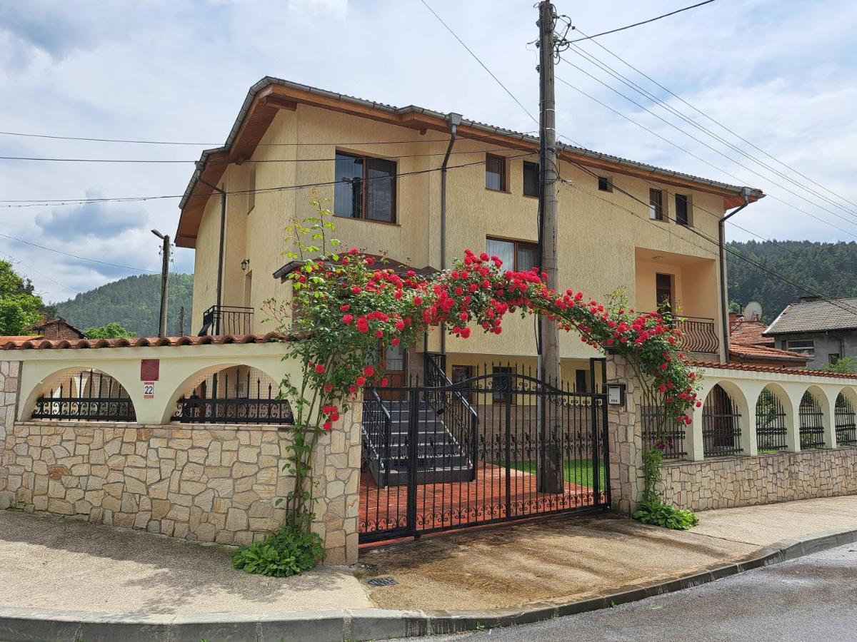 Guest House Benita Devin Luaran gambar
